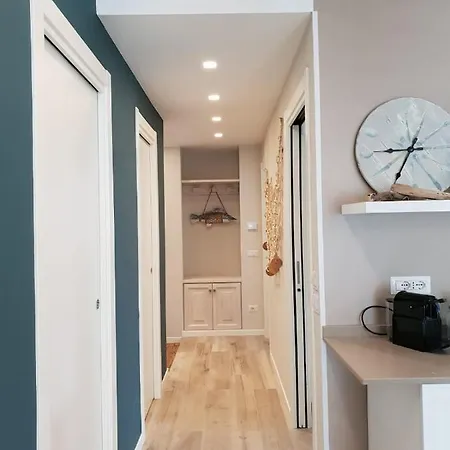 La Casa Di Anacleto * 세스트리레반떼