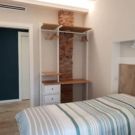 La Casa Di Anacleto * ססטרי לבאנטה
